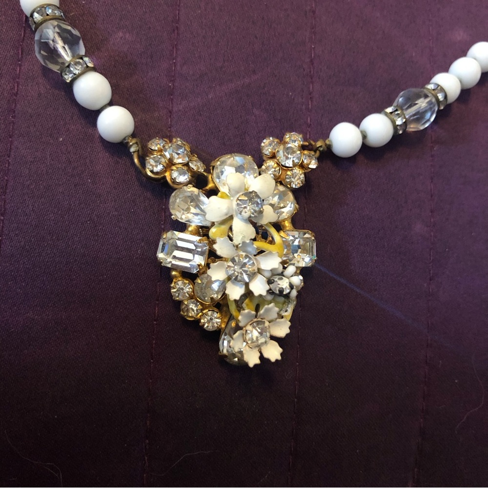 Vintage Floral Choker